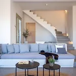 Aura Seaview Sunset Pool - Six Bedrooms