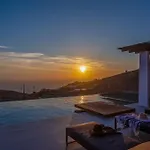 Aura Seaview Sunset Pool - Six Bedrooms