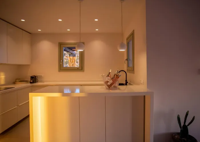 Aura Seaview Sunset Pool - Six Bedrooms וילה