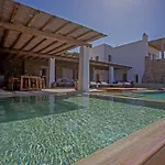 Vila Aura Seaview Sunset Pool - Six Bedrooms *
