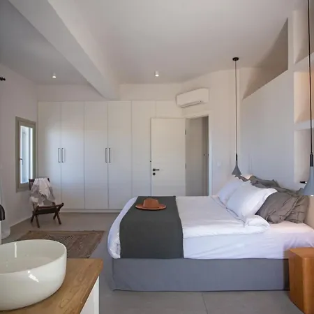Aura Seaview Sunset Pool - Six Bedrooms Villa