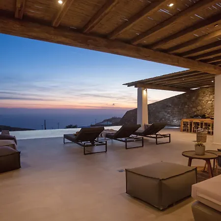 Aura Seaview Sunset Pool - Six Bedrooms