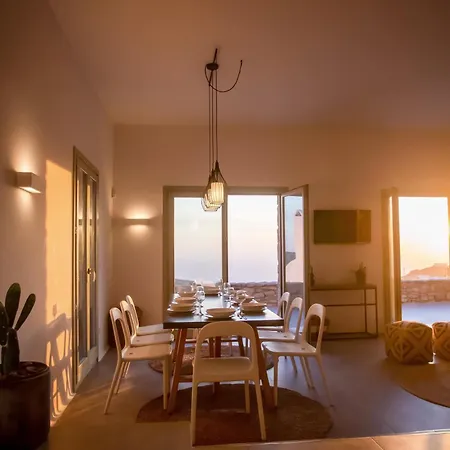 Aura Seaview Sunset Pool - Six Bedrooms Fanári