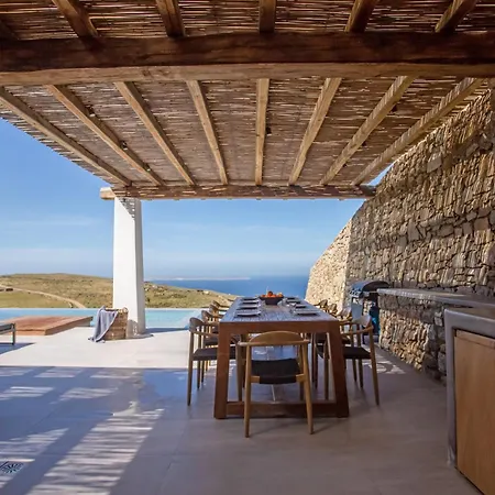 Aura Seaview Sunset Pool - Six Bedrooms Villa *